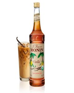 Monin Organic Vanilla Syrup, Naturally Soft Sweetness, Great for Coffee, Shakes & Cocktails, Gluten Free, Non-GMO (750 Ml)